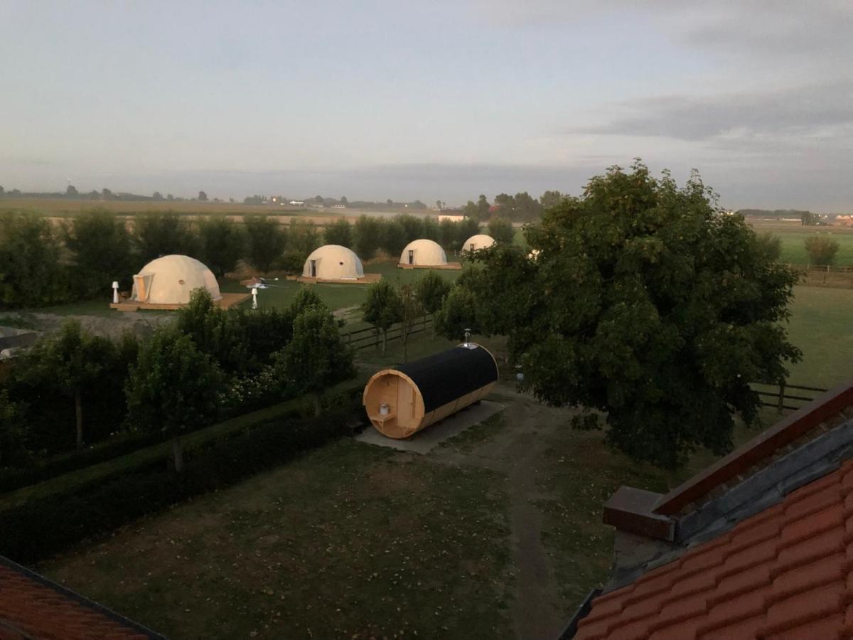 Hotel Id Glamping De Coude Scheure à Middelkerke Extérieur photo